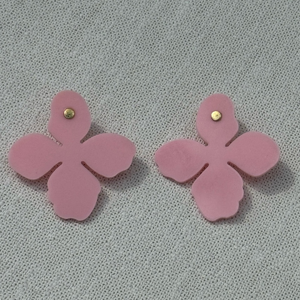 Acrylic floral earrings